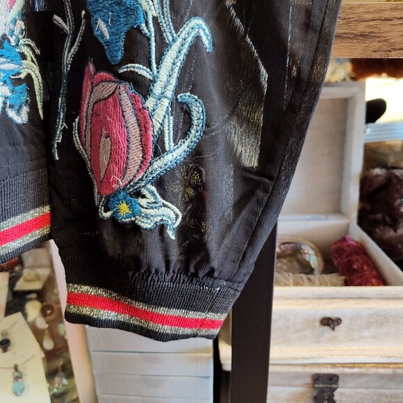 ARATTA FLORAL SHEER BASEBALL STYLE JACKET - Picture 4 of 5